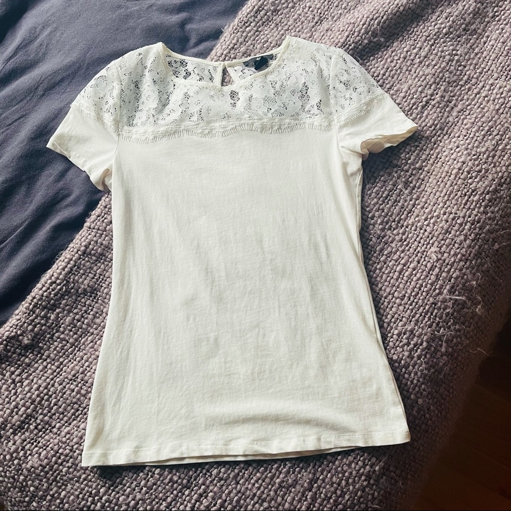 NEW Off White T-Shirt with Lace